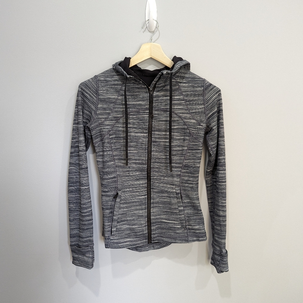 lululemon Women's Size 8 Gray Heather Zippered Hooded Jacket